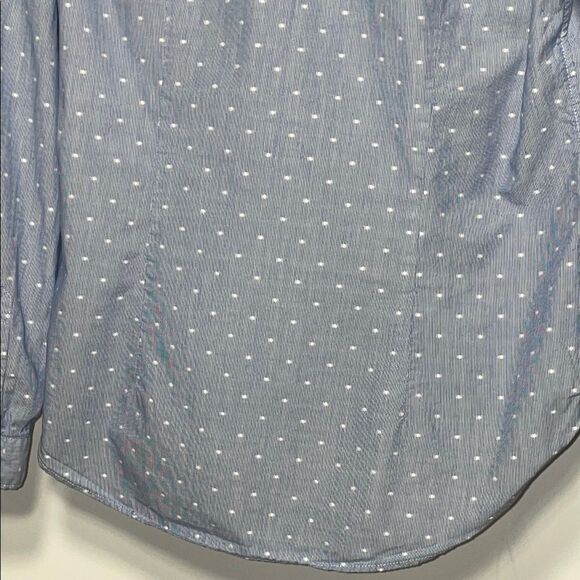 H&M Blue Casual Button Down Shirt Relaxed Fit - Picture 7 of 7